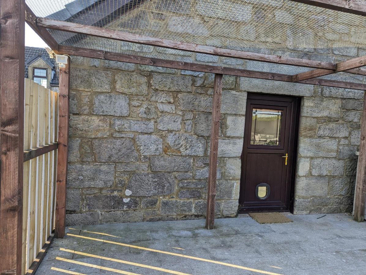 Cottage With Panoramic Views Kirk of Shotts エクステリア 写真